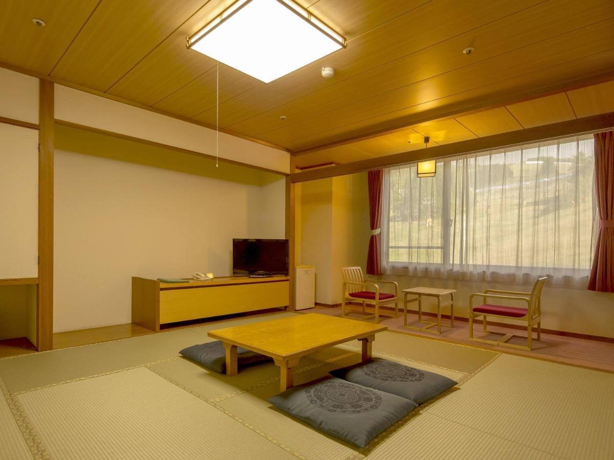 Washigatake Kogen Hotel Rainbow Гудзё Экстерьер фото